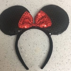 Disney Sequin Mini Mouse Ears